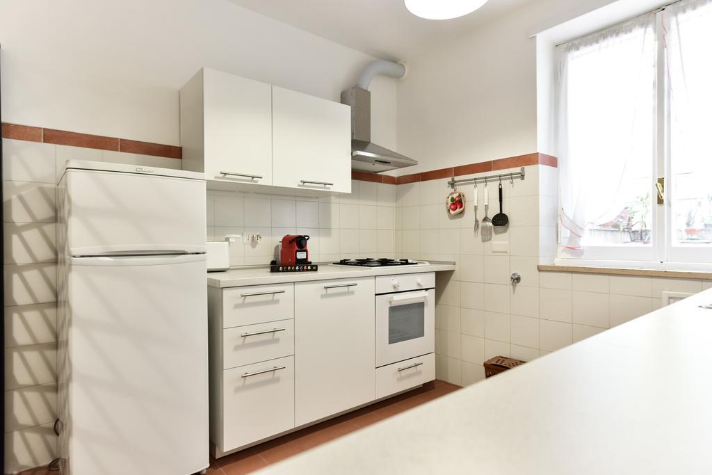 Red & White Vatican Apartment روما المظهر الخارجي الصورة