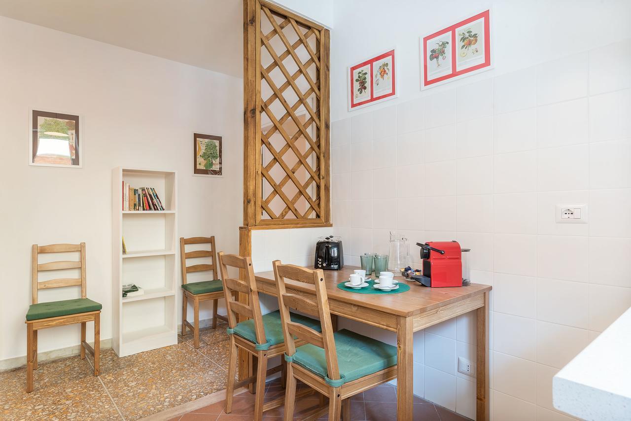Red & White Vatican Apartment روما المظهر الخارجي الصورة